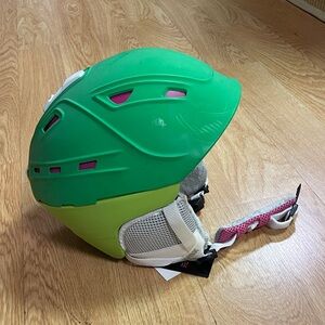 Uvex Ski Helmet 51-55cm NWT